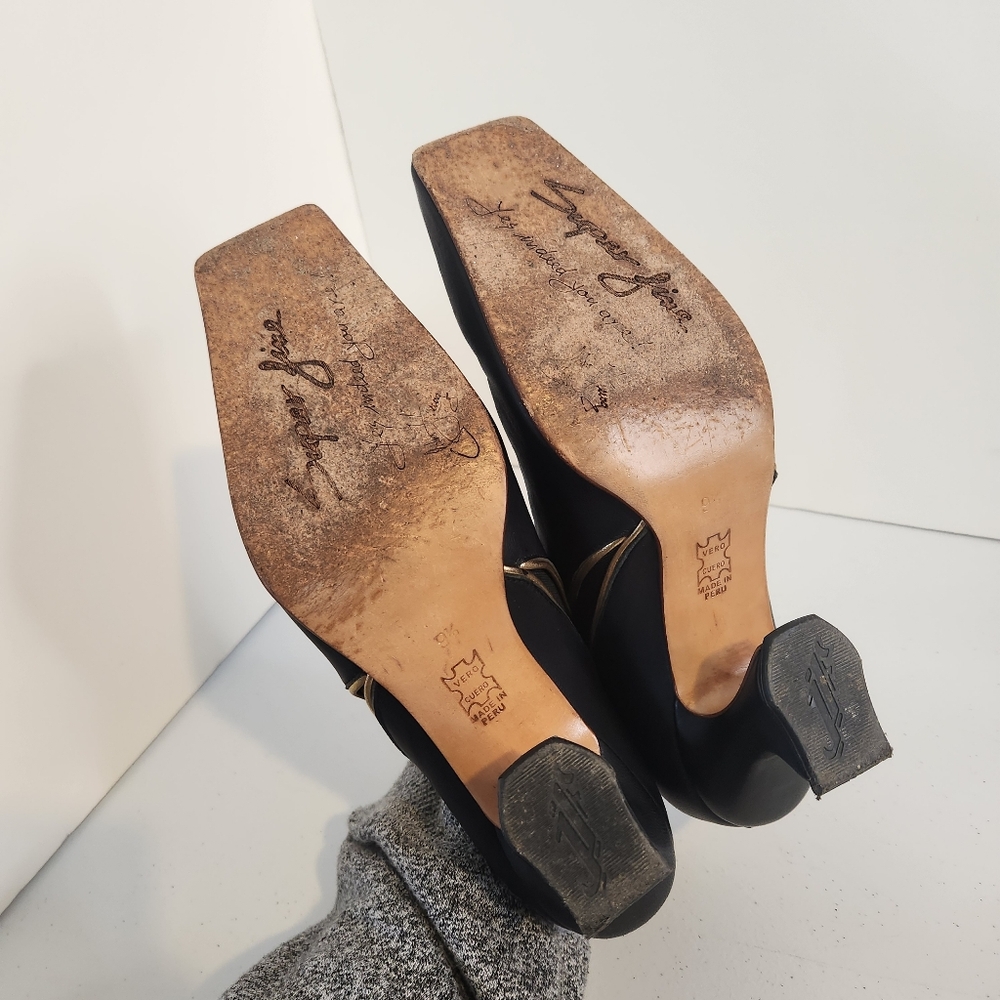 John Fluevog Super Fine Prestige Black Leather Slip On High Heel Shoes Size 9.5 - Picture 13 of 15